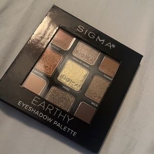 Sigma Earthy Eye Shadow Pallet
